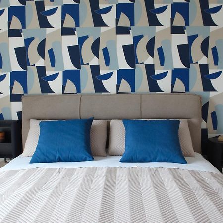 B&B Blue Luxury Suite アヴェッリーノ エクステリア 写真